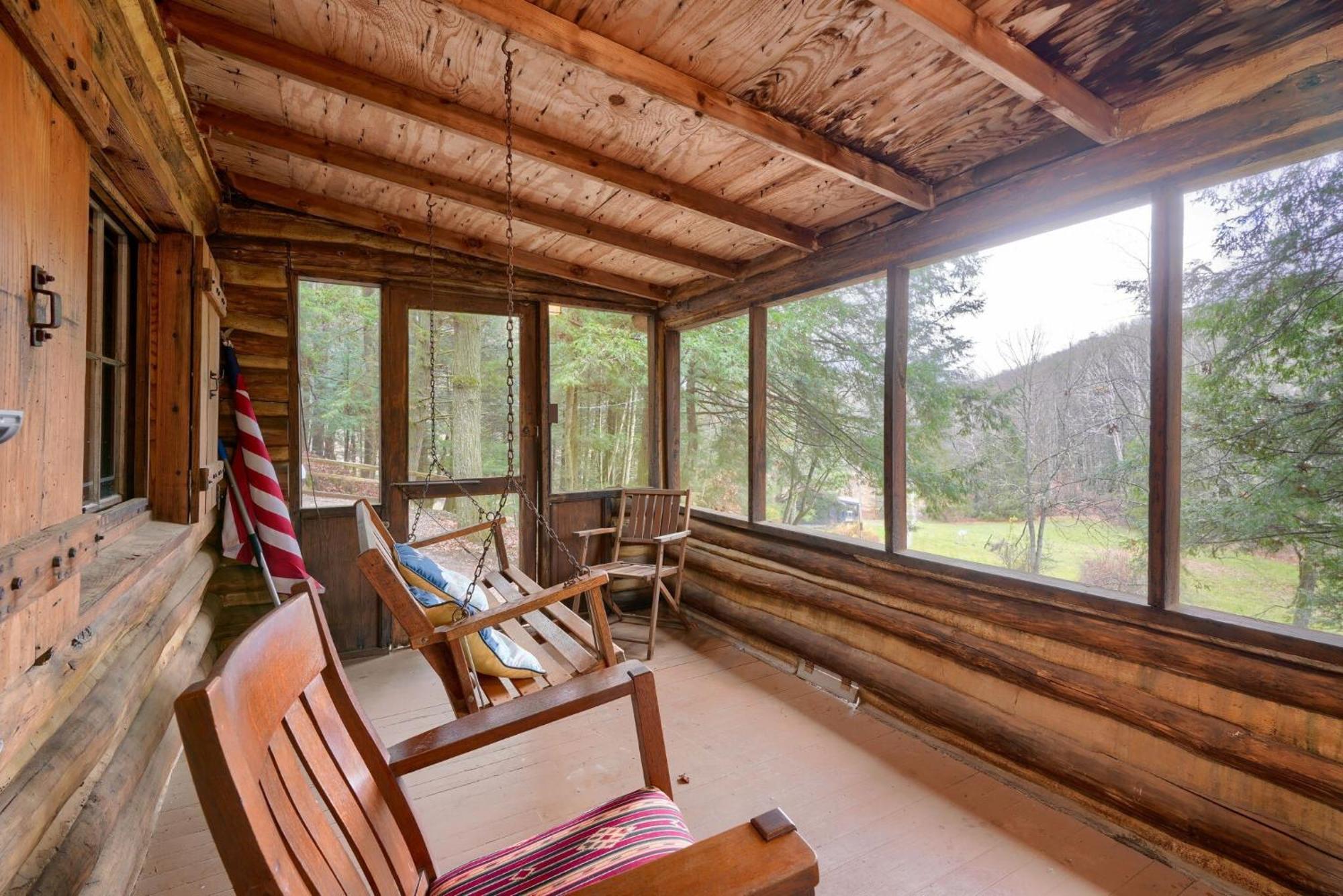 Russell Cabin Логан Экстерьер фото