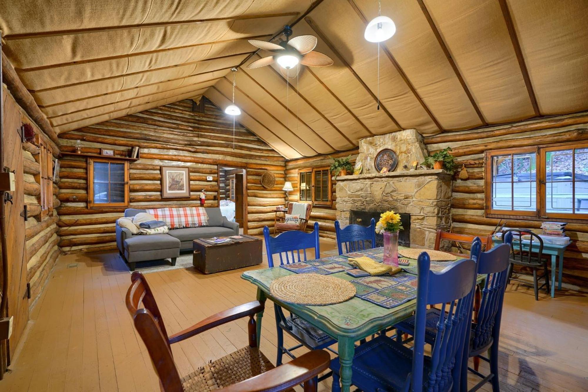 Russell Cabin Логан Экстерьер фото
