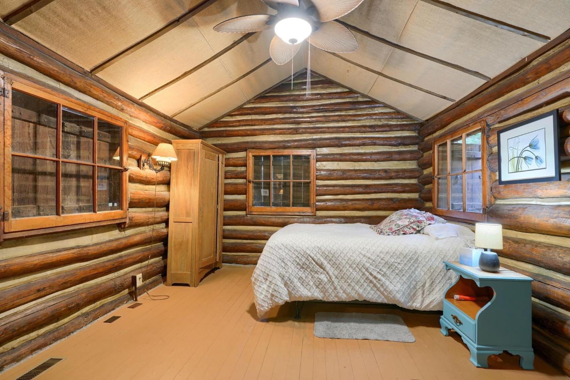 Russell Cabin Логан Экстерьер фото