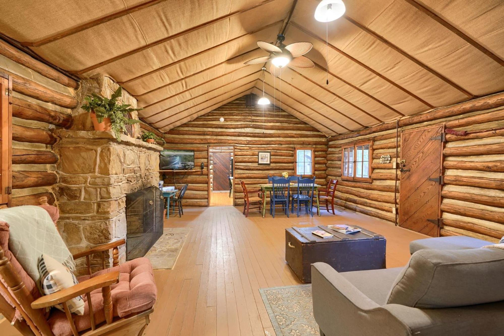 Russell Cabin Логан Экстерьер фото