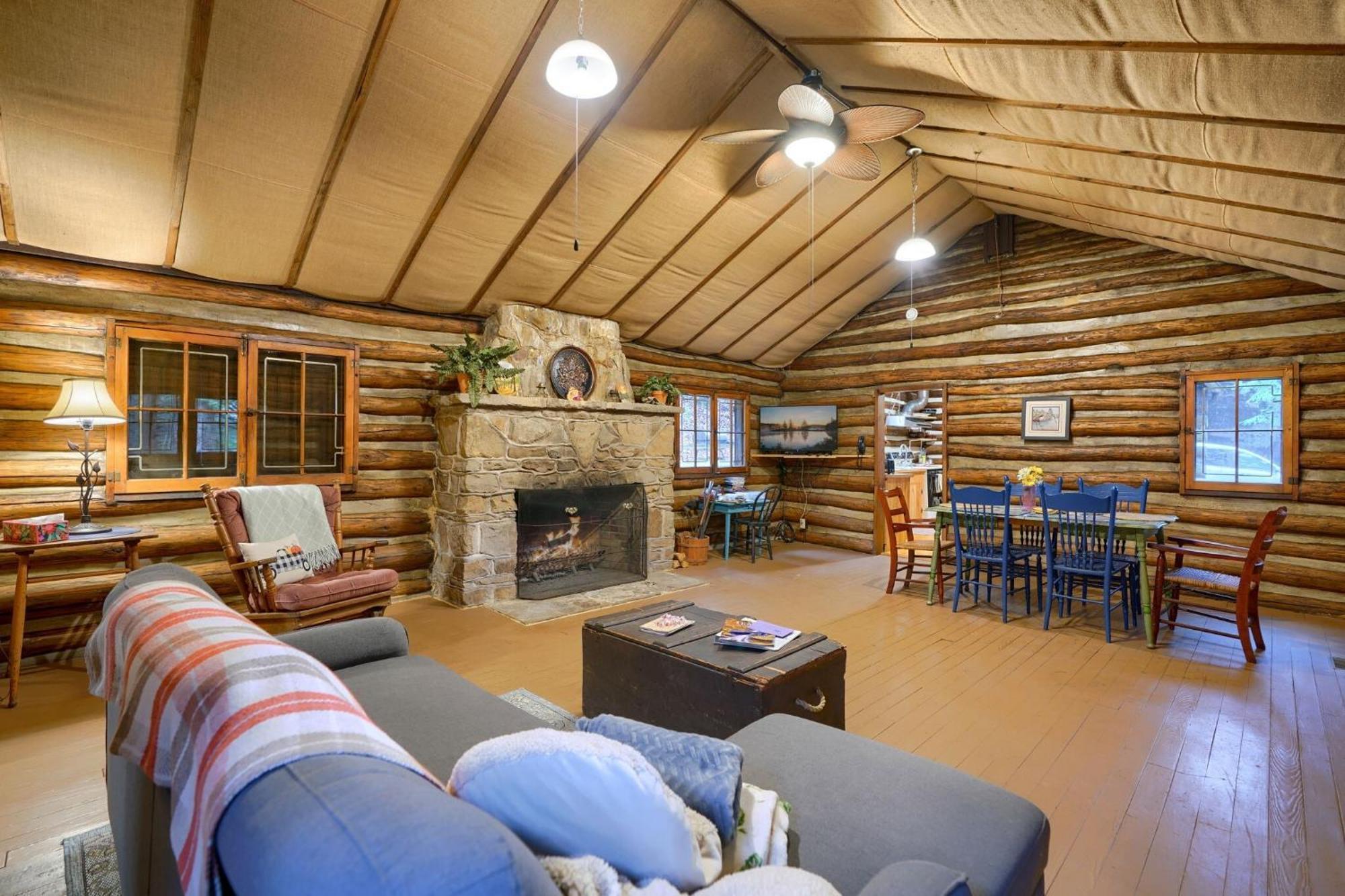 Russell Cabin Логан Экстерьер фото